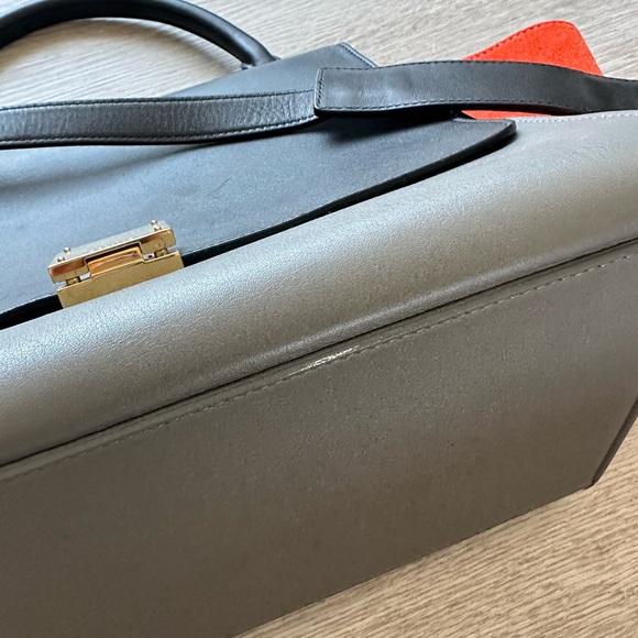 CELINE • TRAPEZE - Picture 10 of 15